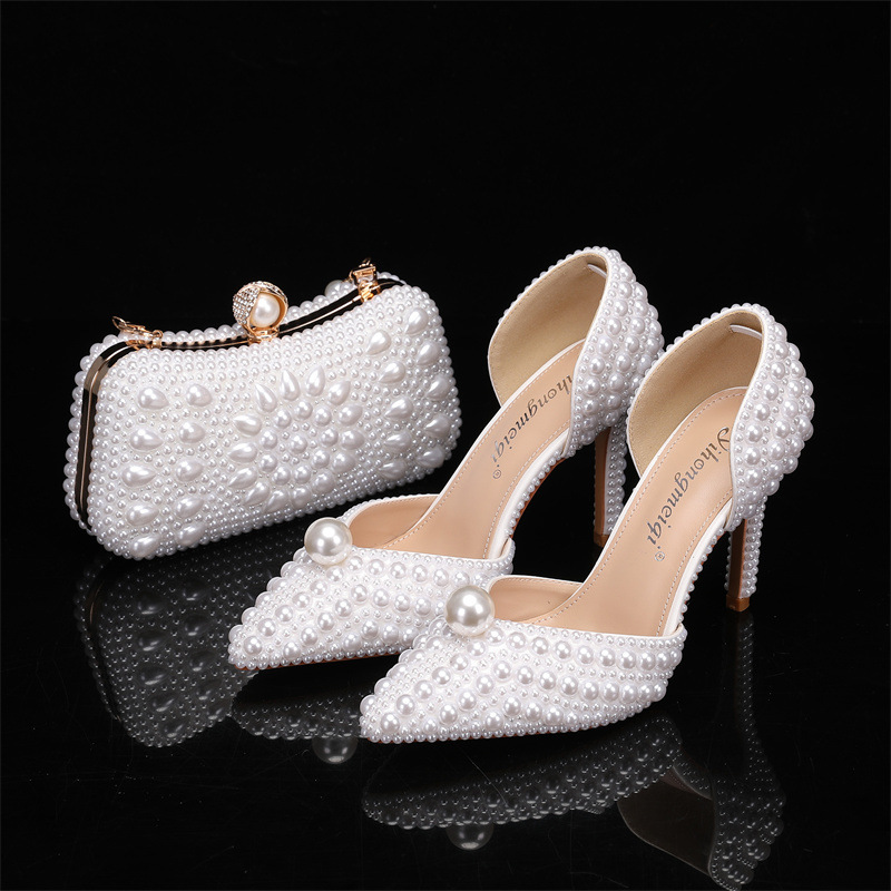 Women'S Formal Wear To A Wedding - ชุดกระเป๋าและรองเท้าสำหรับผู้หญิง รองเท้าแต่งงานประดับมุก รองเท้าส้นสูงสีขาวเบจ รองเท้าออกงานหรูหราสง่างาม ดีไซน์เนอร์ รองเท้าปาร์ตี้