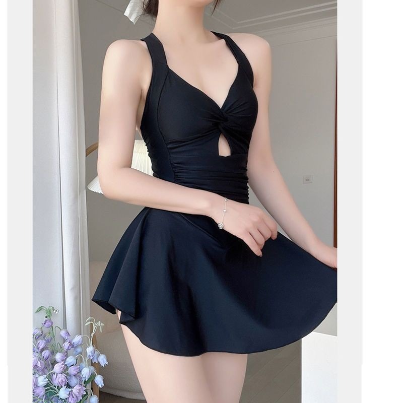 ชุดว่ายน้ำวันพีซสีดำสำหรับผู้ห - Young Women'S Formal Wear บทวิจารณ์และราคา