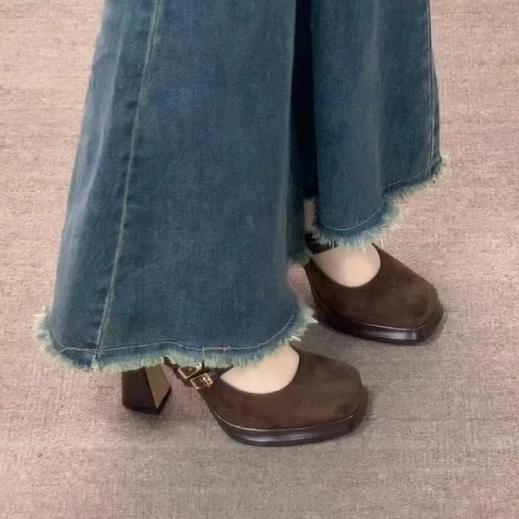 รองเท้าส้นสูงสไตล์วินเทจสำหรับ - Women Formal Wear For Office บทวิจารณ์และราคา