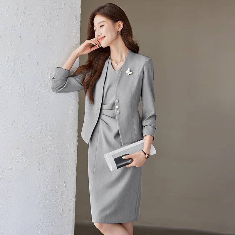 ชุดสูทผู้หญิงสำหรับทำงานในสำนั - Women Formal Wear Stitching บทวิจารณ์และราคา