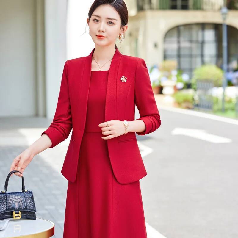 ชุดสูททำงานผู้หญิงแบบเป็นทางกา - Women Formal Wear Stitching บทวิจารณ์และราคา